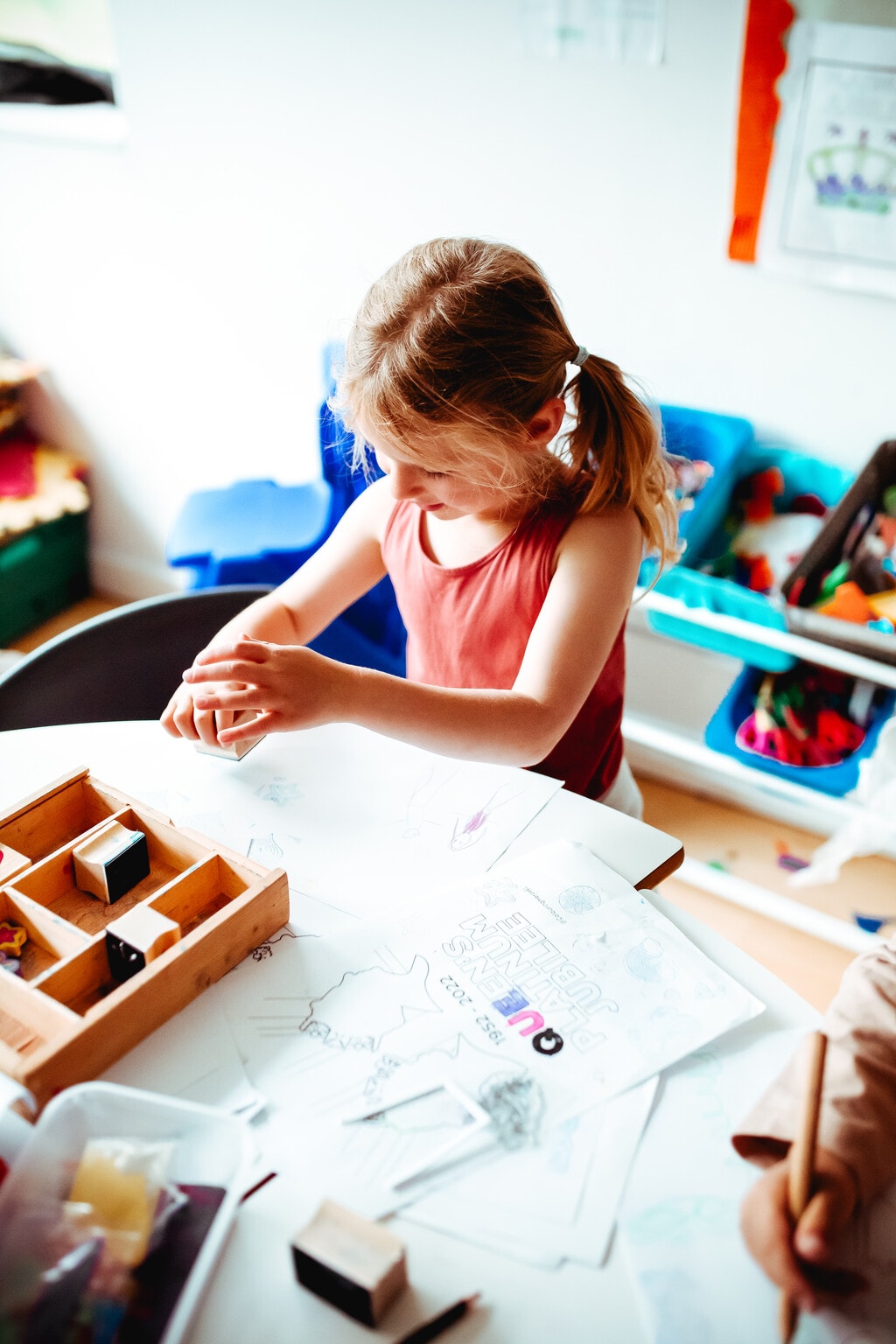 A primary school should aim to offer wraparound childcare places.