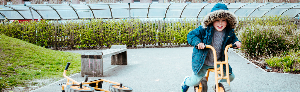 Child having fun at a Wraparound care session